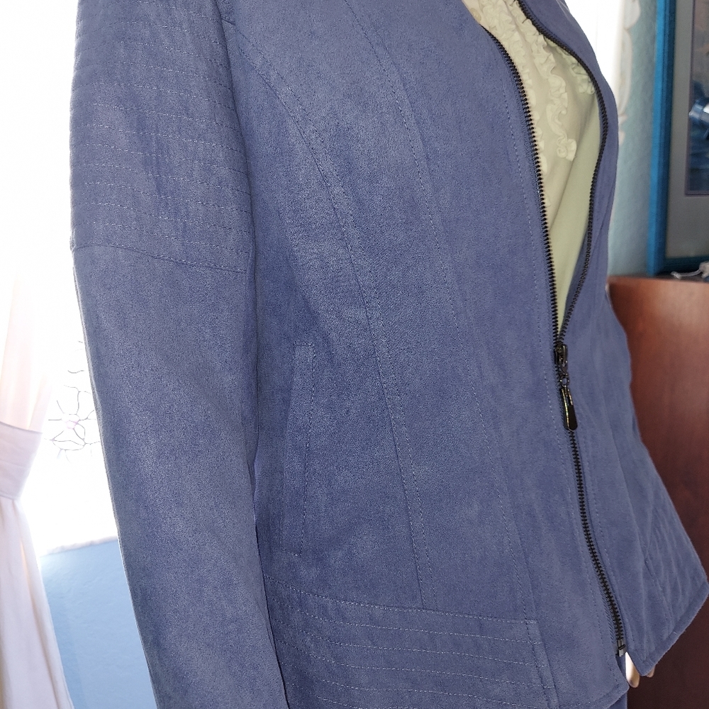 Draper's and Damon's pant suit